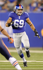 New York Giants player Justin Trattou